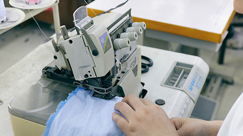 生产实拍-柏力嘉制衣